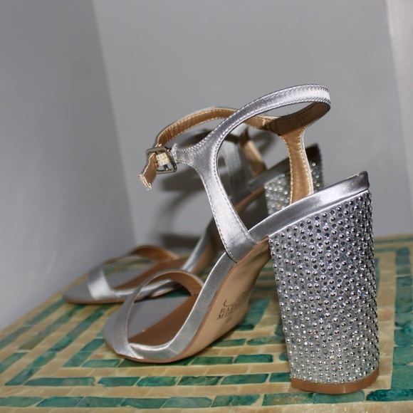 Badgley Mischka Shoes - Belle Badgley Mischka | Silver Women's Heels